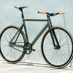 FIXED & SINGLE SPEED State Bicycle – 6061 Black Label V2 – Army Green 2018 -Pas Cher Roues Magasin Fixie75 state bicycle 6061 black label v2 armygreen track 11 1
