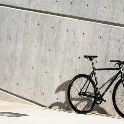FIXED & SINGLE SPEED State Bicycle – Core Line – Wulf -Pas Cher Roues Magasin fixie75 state bicycle co matte black wulf fixie 8 1