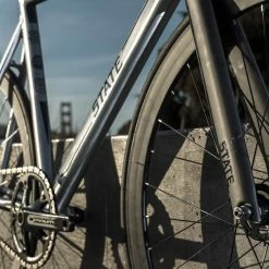 FIXED & SINGLE SPEED State Bicycle – Undefeated 2015 20 FIXED & SINGLE SPEED State Bicycle – Undefeated 2015 -Pas Cher Roues Magasin state bicycle co fixie 6061 undefeated 10 1